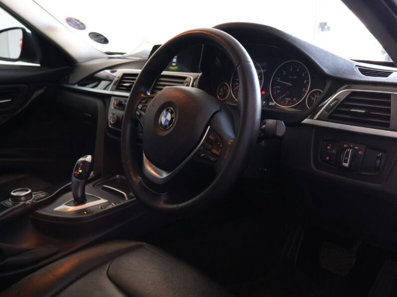 2018 BMW 3 Series 320i Auto