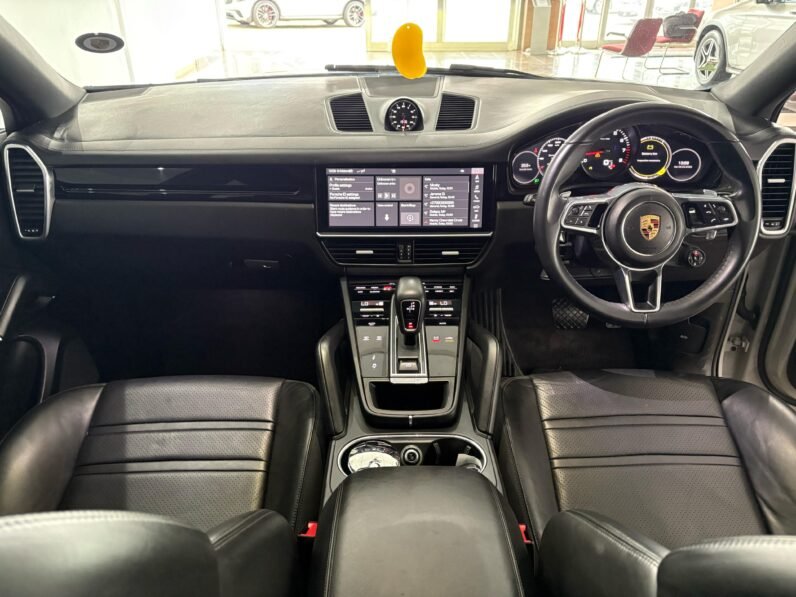 2020 Porsche Cayenne Coupe