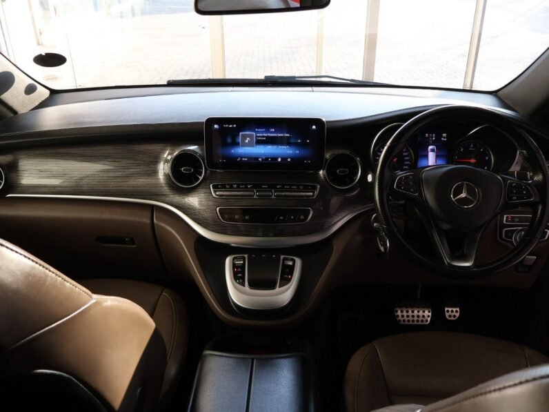 2021 Mercedes-Benz V-Class V 300d Avantgarde AMG Line