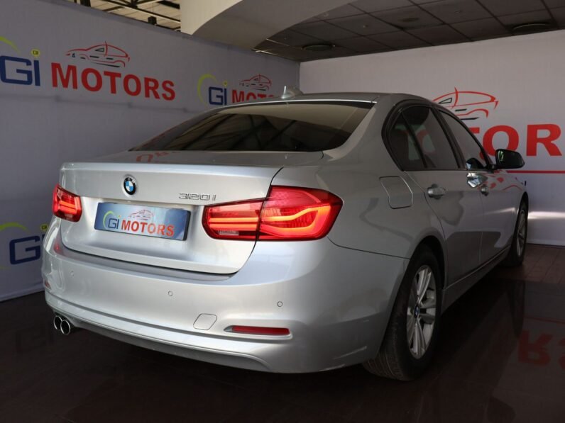 2018 BMW 3 Series 320i Auto