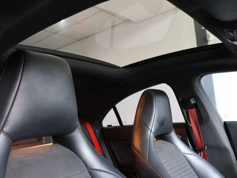 2015 Mercedes-AMG CLA 45 AMG