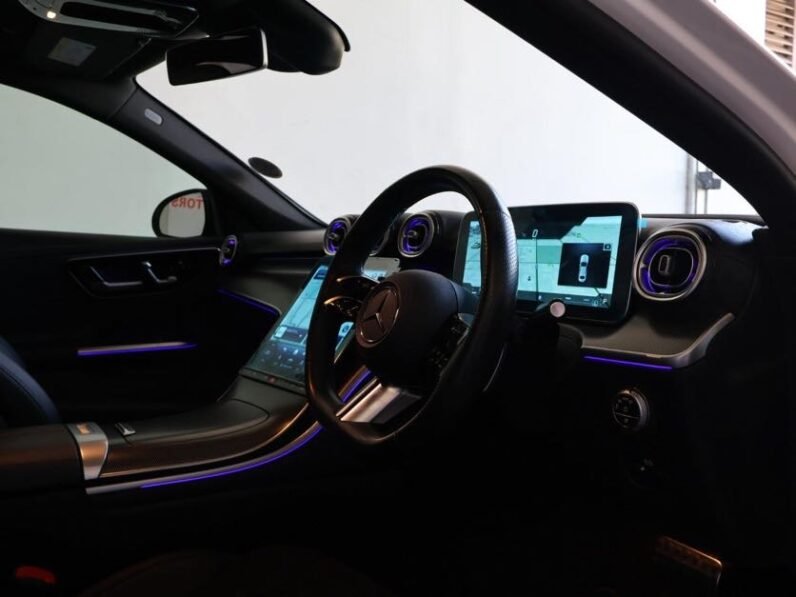 2023 Mercedes-Benz C-Class C200 AMG AUTO
