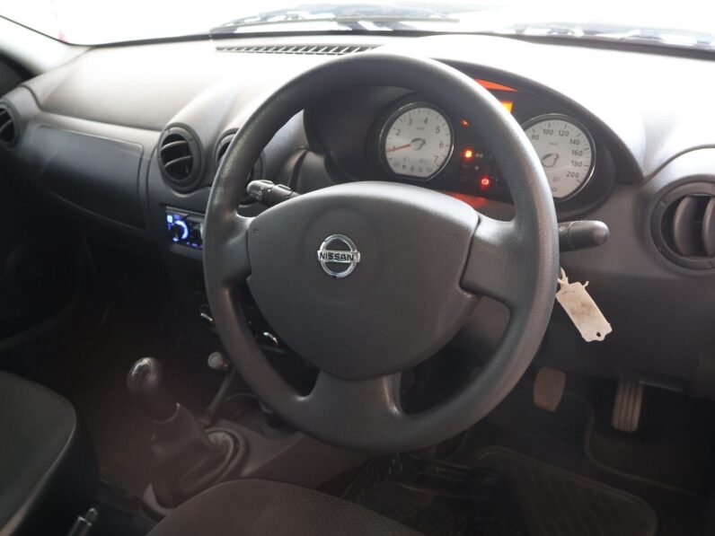 2018 Nissan NP200 1.6 A/C Safety Pack