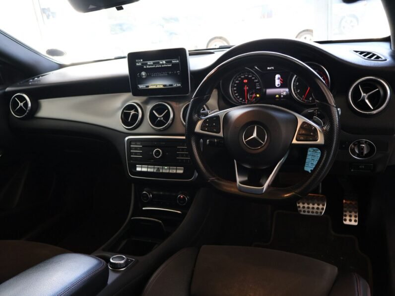 2017 Mercedes-Benz CLA 200 AMG Auto