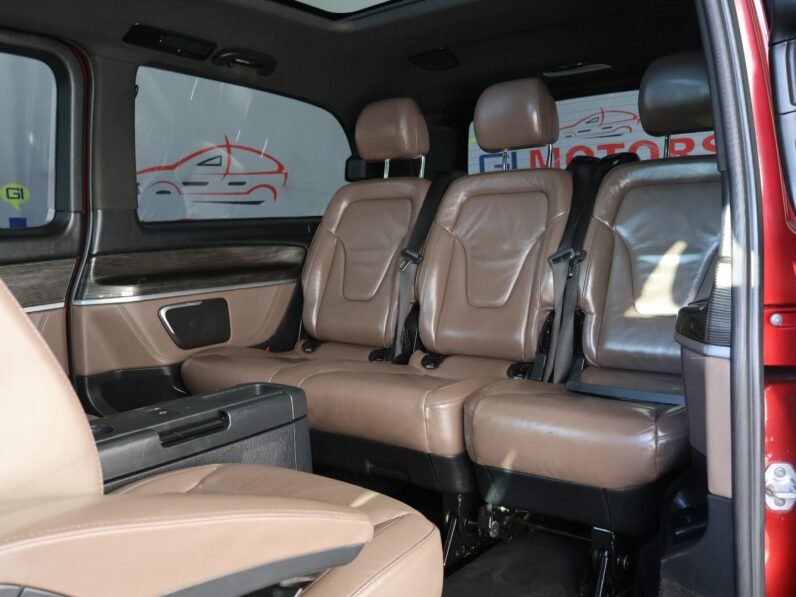 2021 Mercedes-Benz V-Class V 300d Avantgarde AMG Line