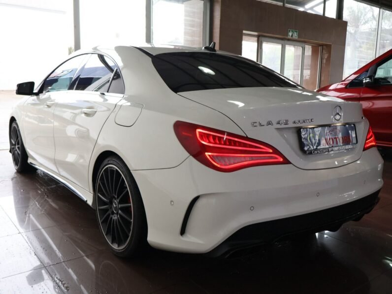 2015 Mercedes-AMG CLA 45 AMG