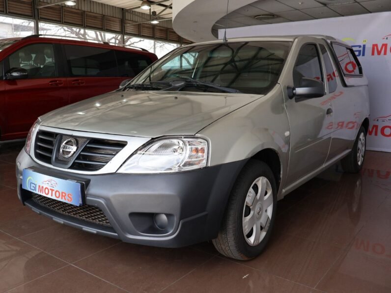 2018 Nissan NP200 1.6 A/C Safety Pack