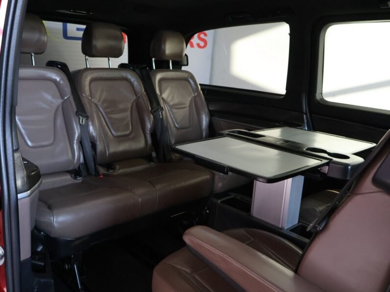 2021 Mercedes-Benz V-Class V 300d Avantgarde AMG Line