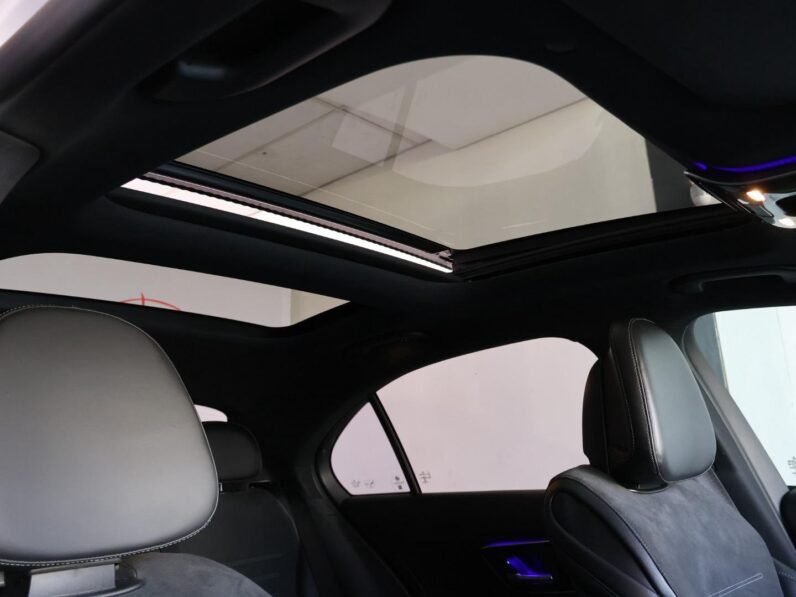 2023 Mercedes-Benz C-Class C200 AMG AUTO